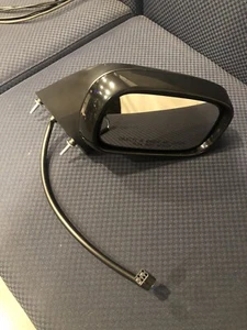 25615194 Genuine GM 1992-1999 Pontiac Bonneville (Right) Passenger Side Mirror - Picture 1 of 8