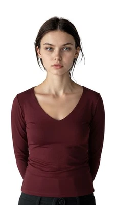 7th & Hudson Long Sleeve V-Neck Top Built-In Bra Sz M Burgundy New - Image 1 of 4