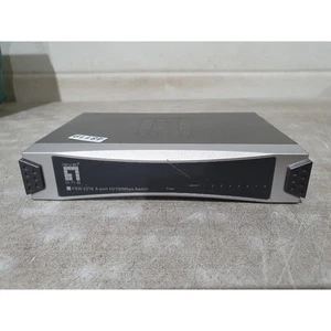 Level One FSW-2218 Fast Ethernet Switch Silver & Black 10-100 Mbps 8-Ports 0.3 A - Picture 1 of 10