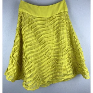 EUC Reiss Yellow Sz 2 A-Line Swing Skirt Textured Ruffle Wavy Line Pattern Zip - Picture 1 of 12