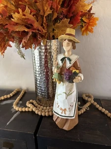 Far East Distributors Cubist Pilgrim Women Holding Fruit And Corn With Hat - Picture 1 of 8