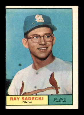 1961 Topps #32 Ray Sadecki  VG/VGEX X3332744 - Image 1 of 3