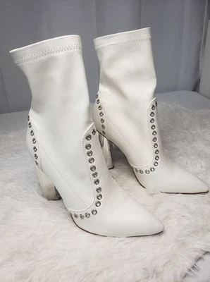 WILD DIVA БЕЛАЯ ИСКУССТВЕННАЯ КОЖА ВТУЛКИ ЗАОСТРЕННЫЙ НОСОК БОТИНКИ, НОВЫЙ РАЗМЕР 7 * БЕСПЛАТНЫЙ ПОДАРОК - Изображение 1 из 4