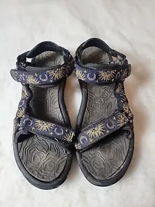 Sandalia deportiva Teva Celestial 1360 Sun Star Moon para mujer talla 10 sandalia de agua piscina - Imagen 1 de 15