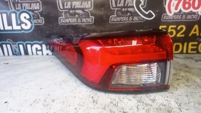 2022 - 2024 三菱 OUTLANDER PHEV 左驱动器外置 LED 尾灯 原始设备制造商  — 第 1/4 张图片