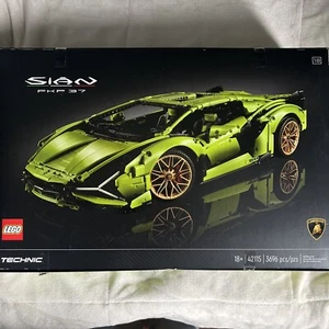 LEGO TECHNIC: Lamborghini Si�N Fkp 37 (42115) - Picture 1 of 4
