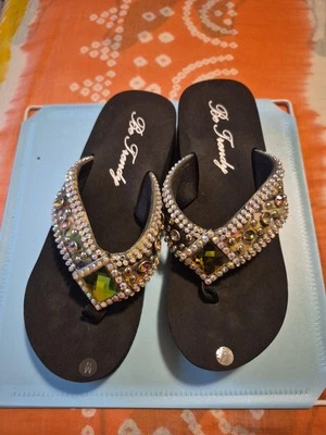 Camo Rhinestone Bling Western Southwestern Cowgirl Flip Flops M 7- 8 - Imagem 1 de 4