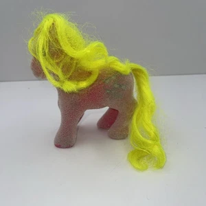 Occhiali da sole vintage My Little Pony G1 ombreggiati così morbidi floccati pony Hasbro G1 1985 - Foto 1 di 14