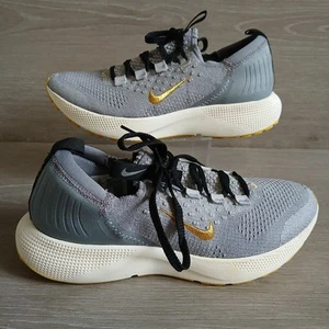 Nike Escape Run Flyknit Damen-Straßenlauf – DC4269 003 – cooles Grau – Größe 10 - Bild 1 von 6