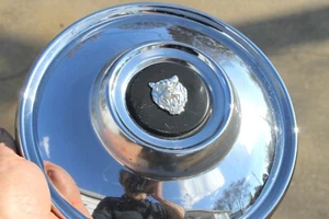 (One) 1969-1985 JAGUAR XJ6 CHROME Dog Dish Center 9" HUBCAP OEM - Picture 1 of 17