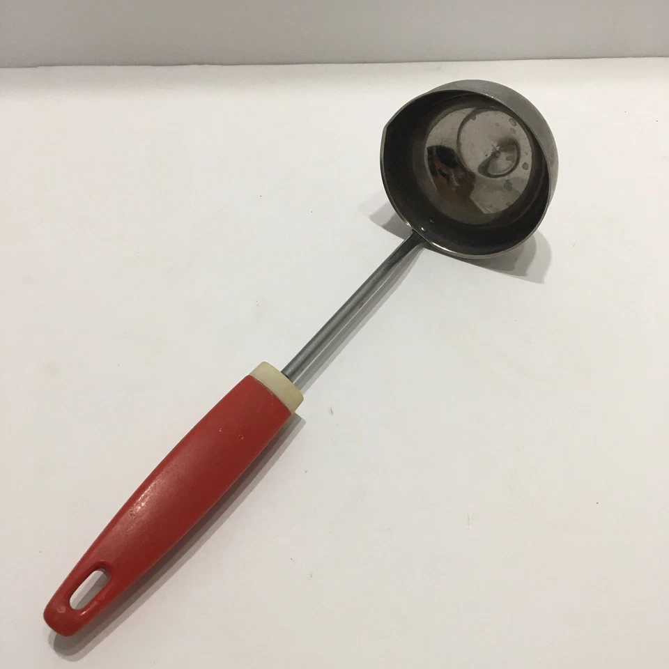 Cucharón de sopa para utensilios Ecco Eterna con caño y mango de baquelita rojo y blanco Foto 1 de 4