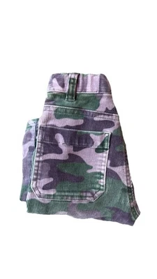 Pantalones cargo Mini Boden para niñas camuflados talla 7/8 verde púrpura pana cintura ajustable Foto 1 de 4