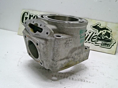 Arctic Cat 98B4 雪地摩托车粗糙二手气缸 XF8000 F8 800 HO,50 美元核心退款 — 第 1/4 张图片