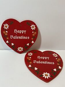 Swedish Wooden Heart Plaque Valentines Day Red Flowers Set Of 2