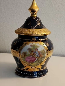 FRAGONARD COBALT BLUE WITH GOLD ACCENTS URN/JAR WITH LID. APPROX 7.5" X 5" - Picture 1 of 13