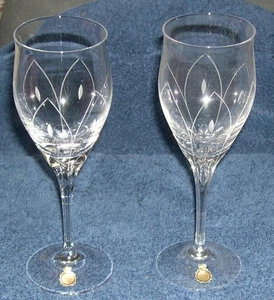 2 German BLEIKRISTALL Diamantschliff Crystal Small 7 1/2" Wine Glasses, 24% PbO, - Picture 1 of 1