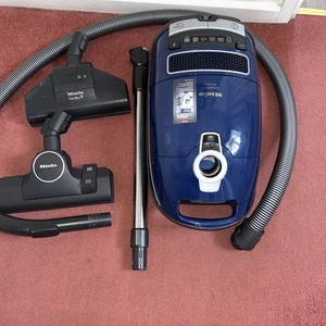 Aspiradora Miele Complete C3 125 Edition - Azul Marino - Imagen 1 de 4