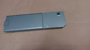 Genuine Dell Latitude D800 Dell Inspiron 8500 8600 Precision M60 Laptop Battery - Picture 1 of 5