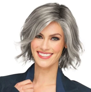 Raquel Welch AHEAD OF THE CURVE: Mittellange Lagenlook Perücke - Farbe wählbar ^ - Bild 1 von 16
