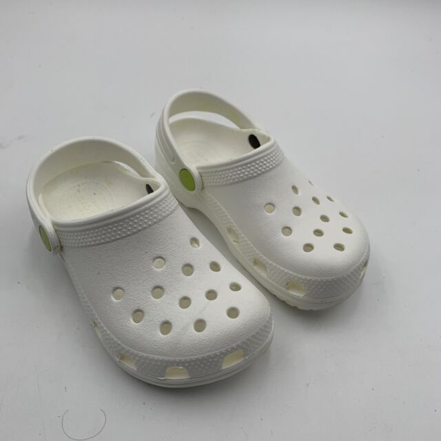 Preços baixos em Tênis unissex para crianças Crocs Verde 11 Sapato dos EUA