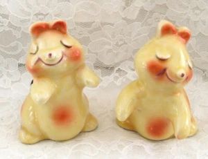 SALT AND PEPPER BUNNY HUGS 1947 REGAL CHINA VAN TELLINGEN - Picture 1 of 9