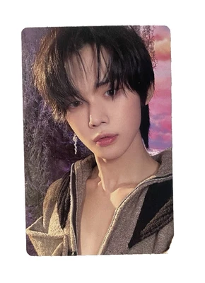 TXT YEONJUN Photocard + Group Photocard | Temptation Weverse Official K-pop  - Immagine 1 di 4