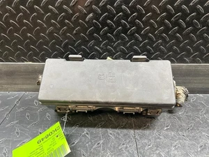 2009 - 2010 Ford F150 Engine Fuse Box 5.4L V8 AT 4x4 - Picture 1 of 4