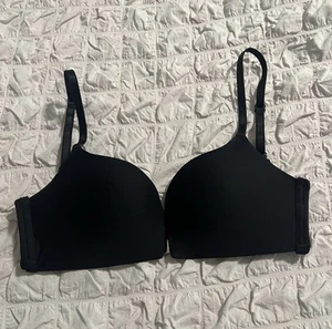Women's Front Closure Bra size Medium - Picture 1 of 5