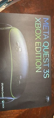 Meta Quest 3S  Limited Xbox Edition w/ accessories  - Image 1 of 2