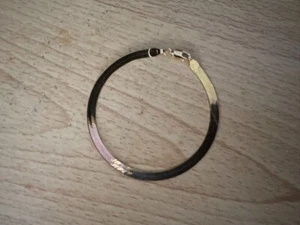 14k Yellow Gold Italy Herringbone Bracelet 7" 3. 3 Grams  - Picture 1 of 4
