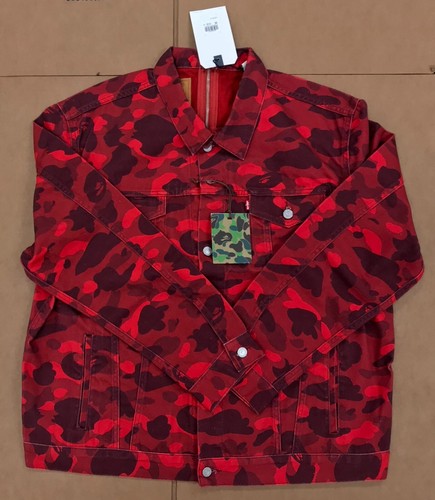 A BATHING APE (BAPE) GIACCA DA CAMIONISTA MIMETICA APE BAPE X LEVI'S LEVIS COLORE ROSSO TAGLIA 2XL (#41)