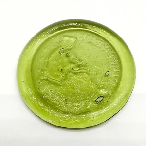 Jamestown Virginia 1608-1993 Green Glass Travel Souvenir Coaster Paperweight - Picture 1 of 6