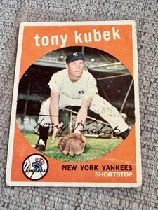 1959 Topps - Tony Kubek #505 - VG - Free Shipping - Picture 1 of 2