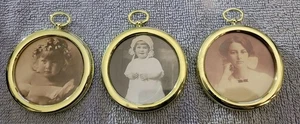 Set Of 3 Small Round Picture Frames w Vintage Pictures - Picture 1 of 6