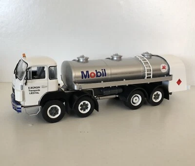 DE AGOSTINI 1:43 Camion d'epoca Trucks cisterna Saurer D330 8x4 Mobil 1 - Immagine 1 di 3