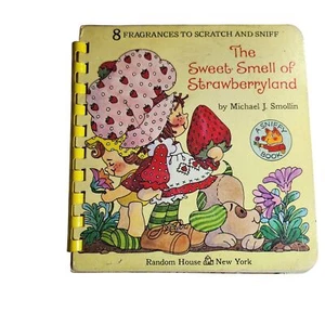 Strawberry Shortcake Scratch and Sniff The Sweet Smell Of Strawberryland Book 80 - Picture 1 of 3