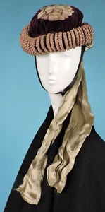 VICTORIAN 19TH C STUFFED VELVET HAT W STRAW SPIRALS & VELVET FLORAL APPLIQUE  - Picture 1 of 9