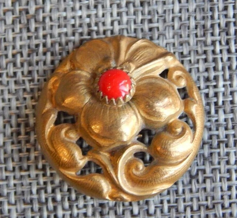 Antique Vtg Button with Semi Precious Stone ~Apx1-" #147 Cover