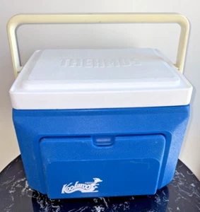 Thermos KOOLAROO Blue Flat Top Cooler 15 qt w/ Side Pockets, Locking Handle 7915 - Picture 1 of 13
