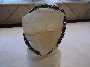 Men's Handmade 9" 6mm Black Hematite Gemstone Beaded Bracelet - Picture 1 of 5