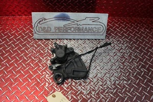 2011 - 2015 KAWASAKI ZX10R OEM REAR BRAKE CALIPER & BRACKET ZX1068 - Picture 1 of 8