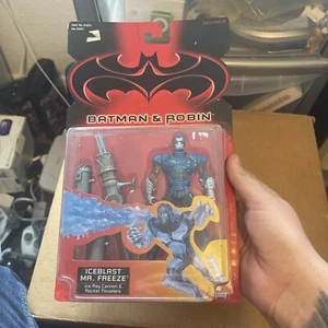 Kenner Toys - Batman & Robin Iceblast Mr. Freeze Actionfigur - Bild 1 von 10