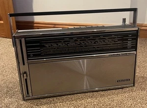 Grundig Melody Boy 1000 Transistor Radio Used HiFi - FOR PARTS OF REPAIR - Foto 1 di 10