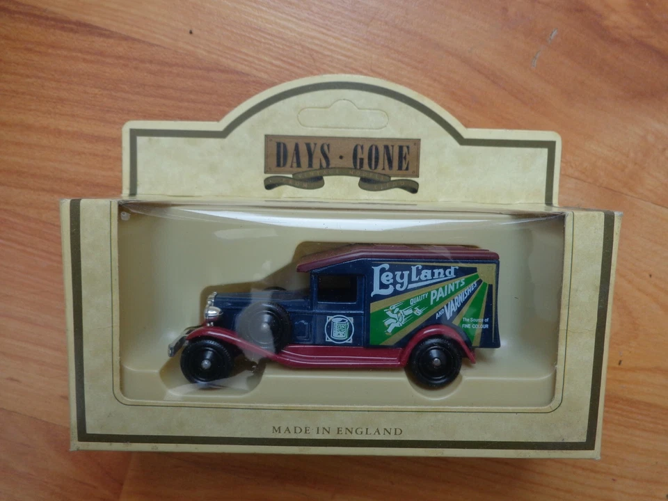 Lledo Days Gone Classique 1936 Packard Van 'Leyland Peintures' Modèle - Photo 1/1