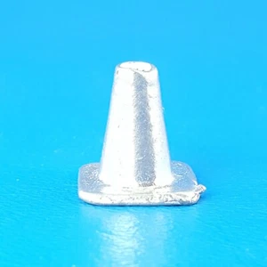 Triopoly Board Game Traffic Cone Replacement Token Game Piece 2003 Monopoly - Picture 1 of 5