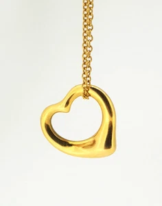 Lovely Tiffany & Co. Elza Peretti 18K Yellow Gold Heart Necklace Pendant & Chain - Picture 1 of 4