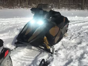 For Ski Doo REV LED Headlight Kit Plug & Play 2003-2009 - Picture 1 of 3