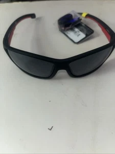 Neu Ironman "Agile" schwarze Sonnenbrille Sportfolie polarisiert aktiv für Herren - Bild 1 von 6
