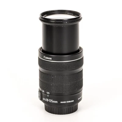 Objetivo Canon EF-S 18-135mm/3,5-5,6 IS STM - Imagen 1 de 4