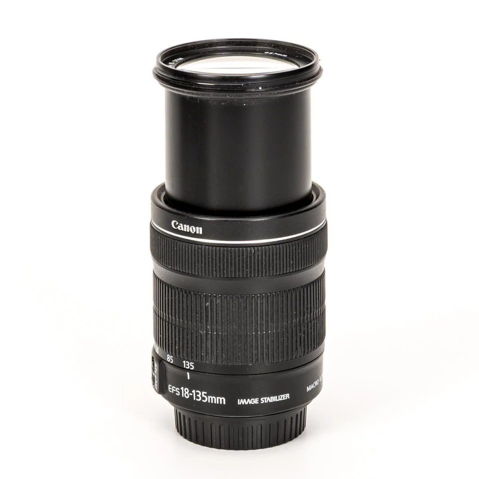 Objetivo Canon EF-S 18-135mm/3,5-5,6 IS STM - Imagen 1 de 4